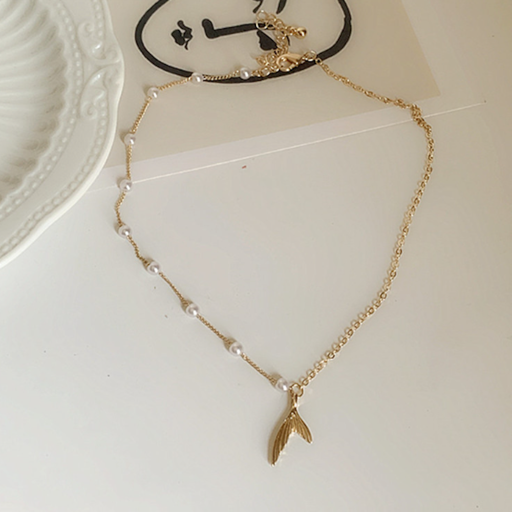 Faux Beaded Pearls Mermaid Necklace for Women