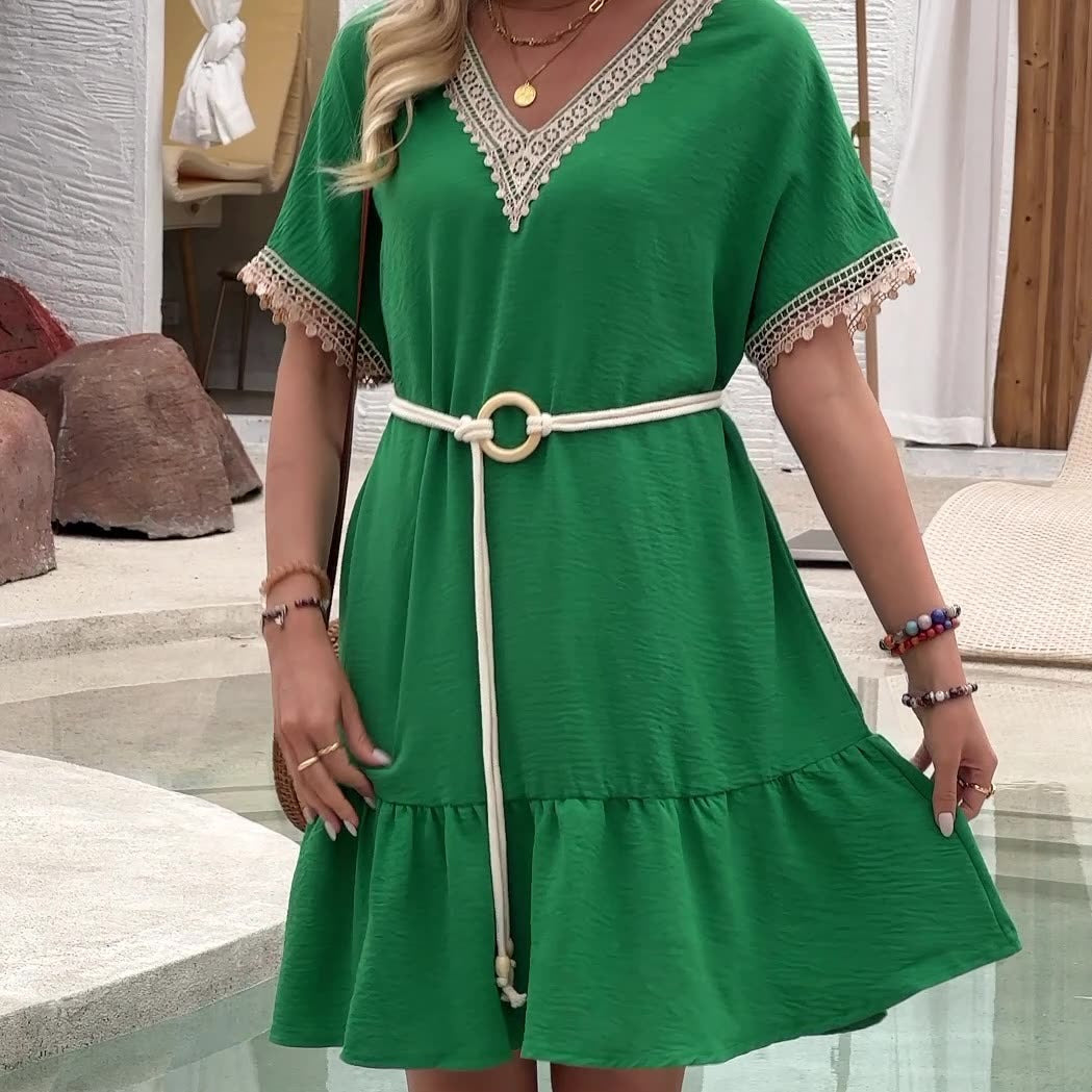 Lace Detailed Flowy V-Neck Dress