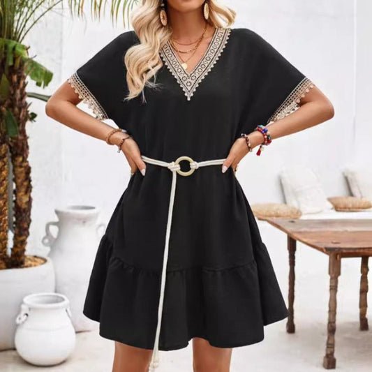 Lace Detailed Flowy V-Neck Dress