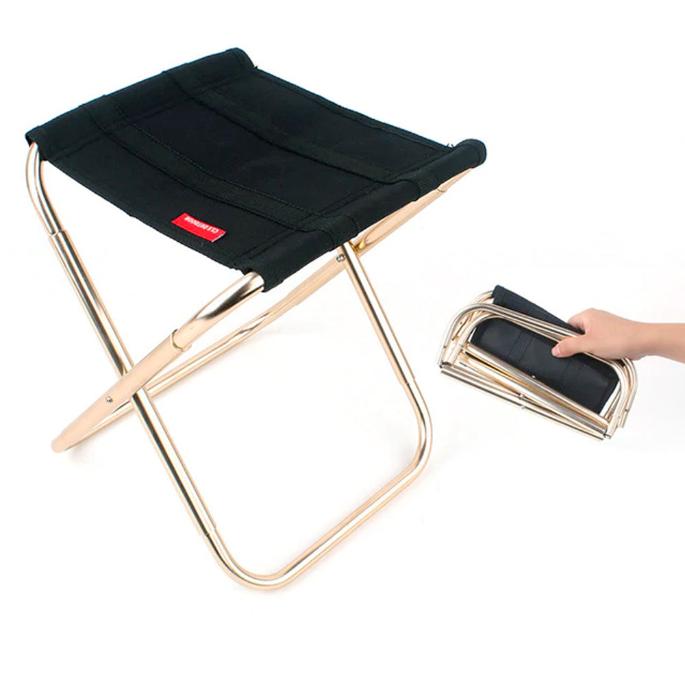 Foldable pocket chair