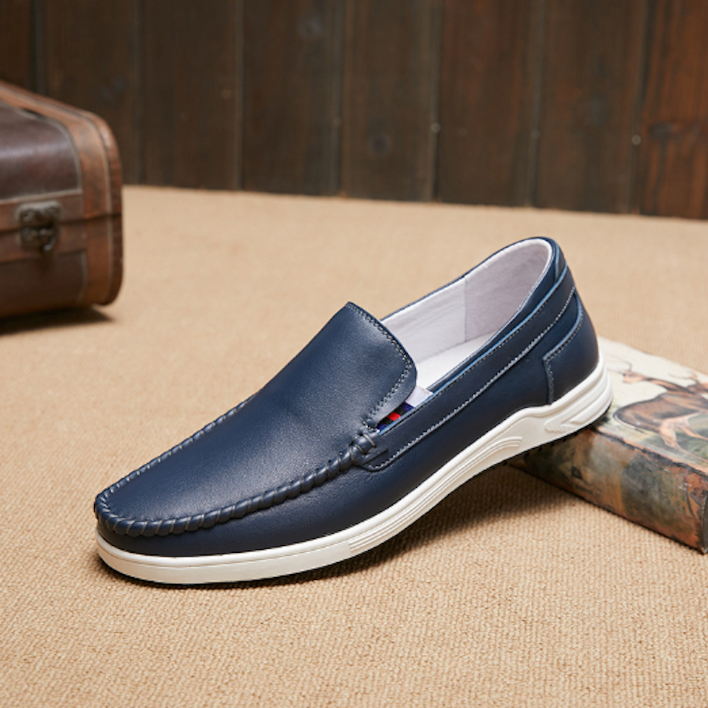 Casual Men's Loafer Footwear for Everyday Wear