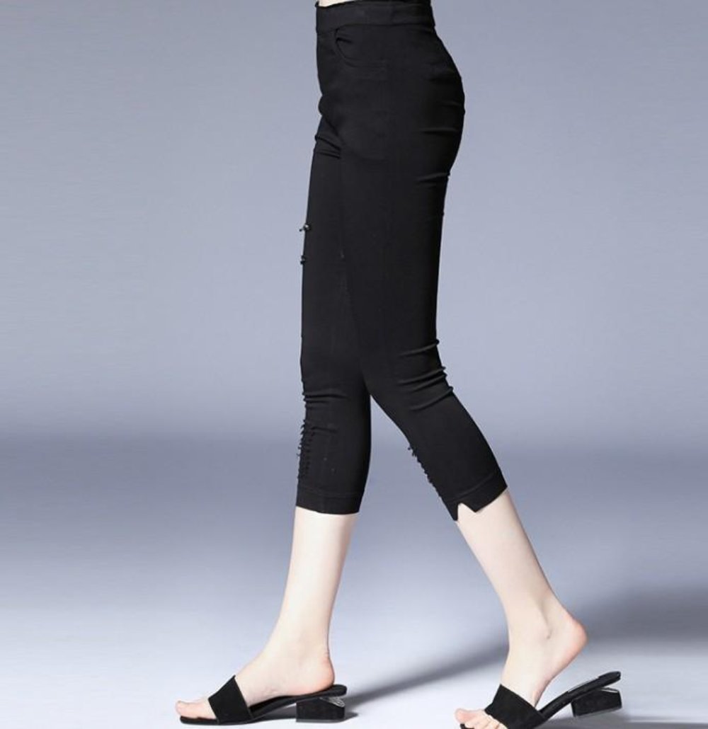 Crop Leggings with Distressed Design