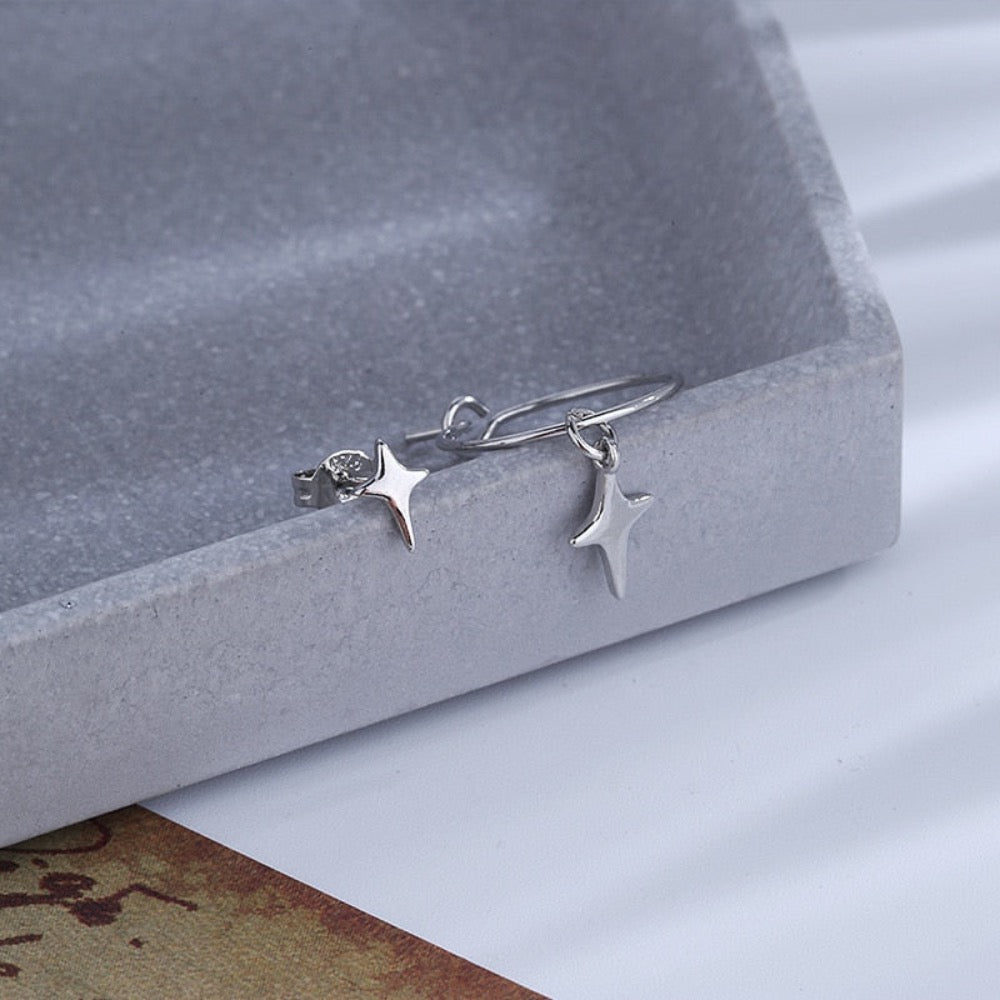 Earrings with Starry Hope Motif