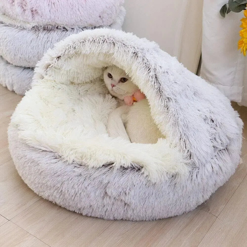 Cozy Pet Bed for the Winter Season