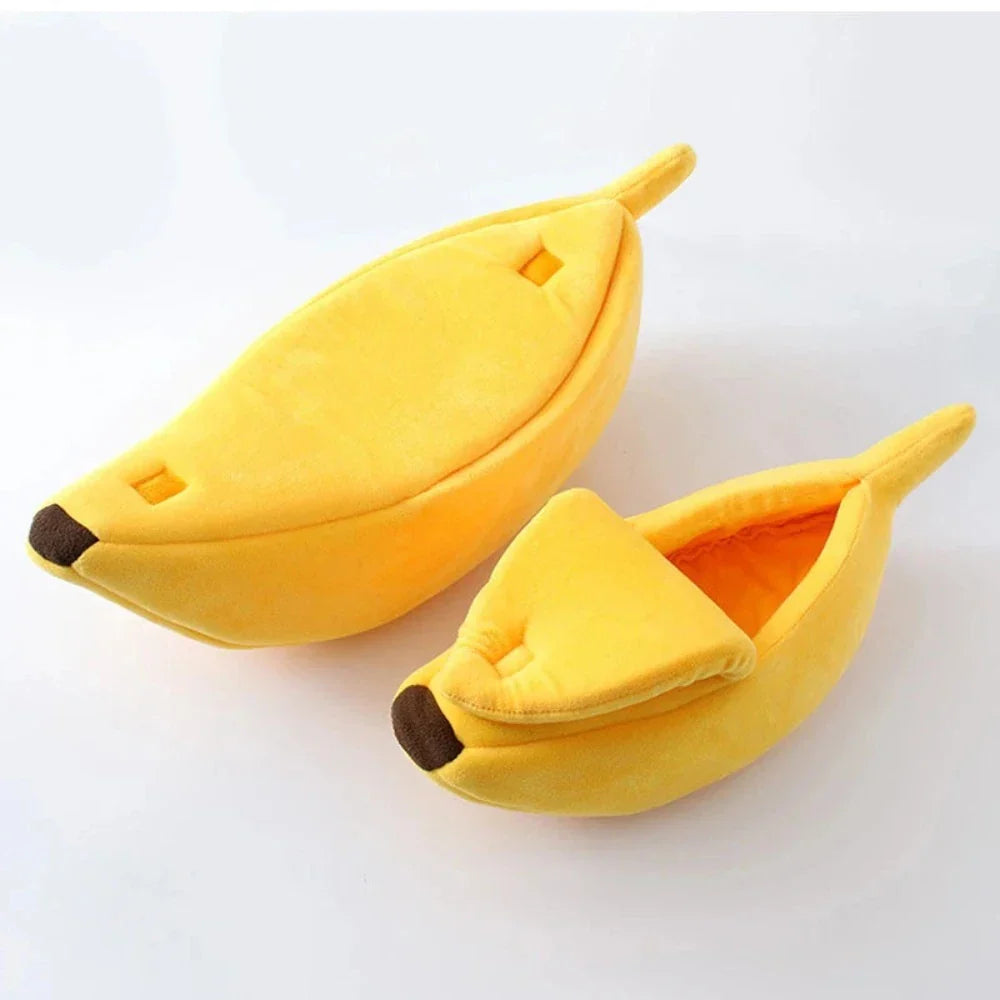 Pet Bed with a Banana Motif