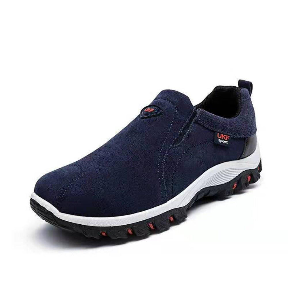 Casual Footwear for Men's Everyday Strolls