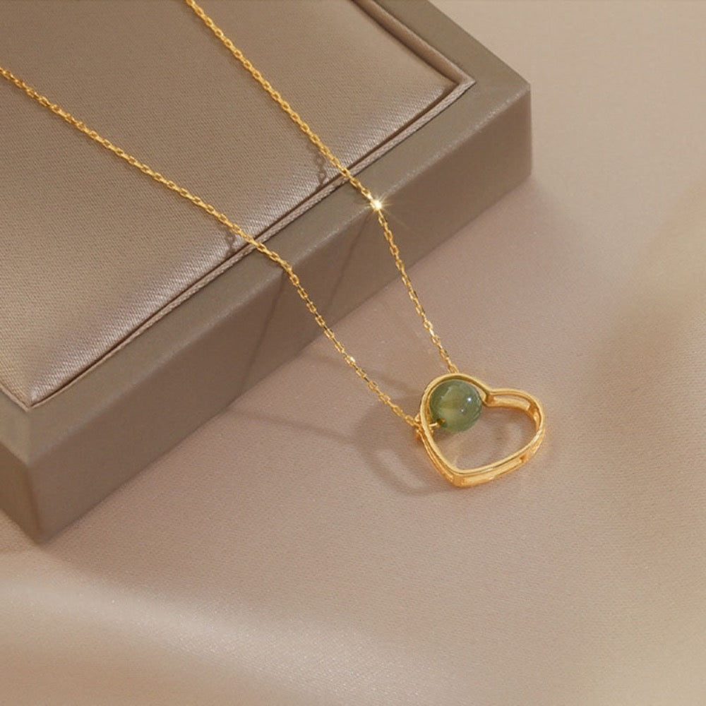 Heart of Gold: A Radiant Jade Necklace with a Touch of Elegance