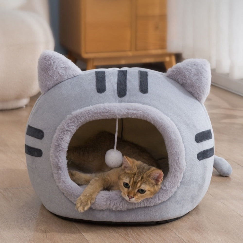 Cute Feline Head Pet Bed