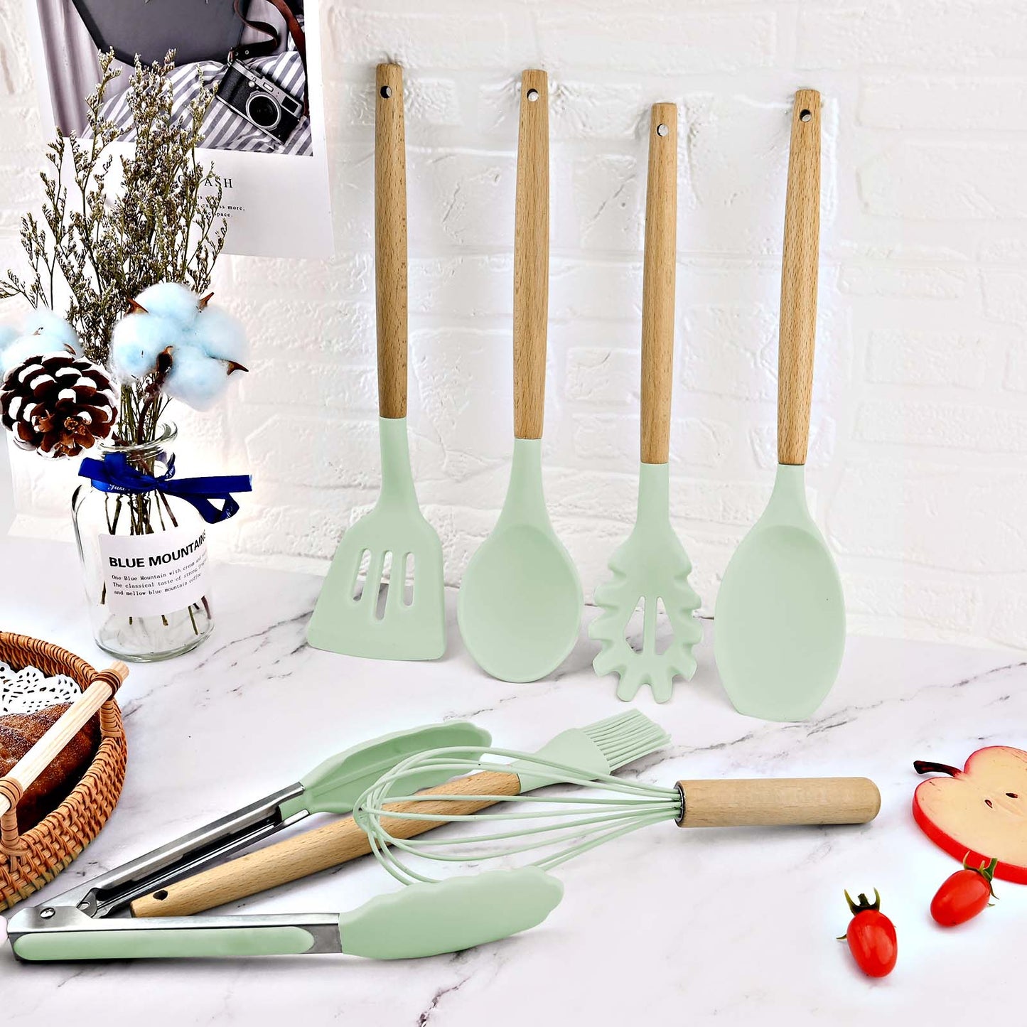 12-Piece Set of Silicone Kitchen Utensils