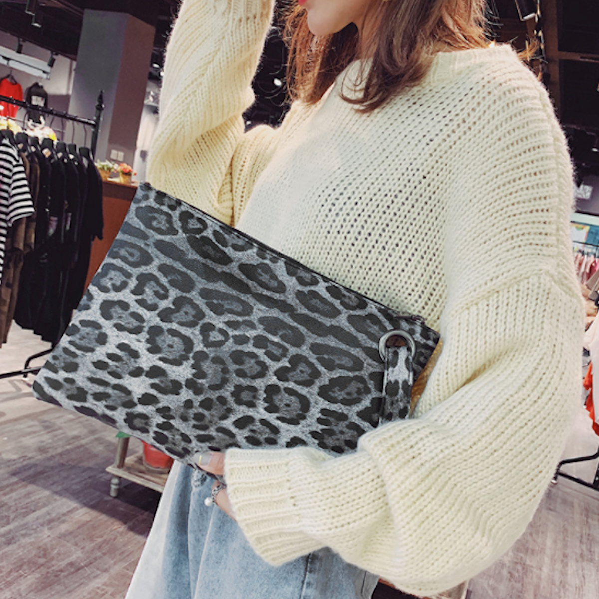 Leopard Pattern Faux Leather Women's Envelope Clutch