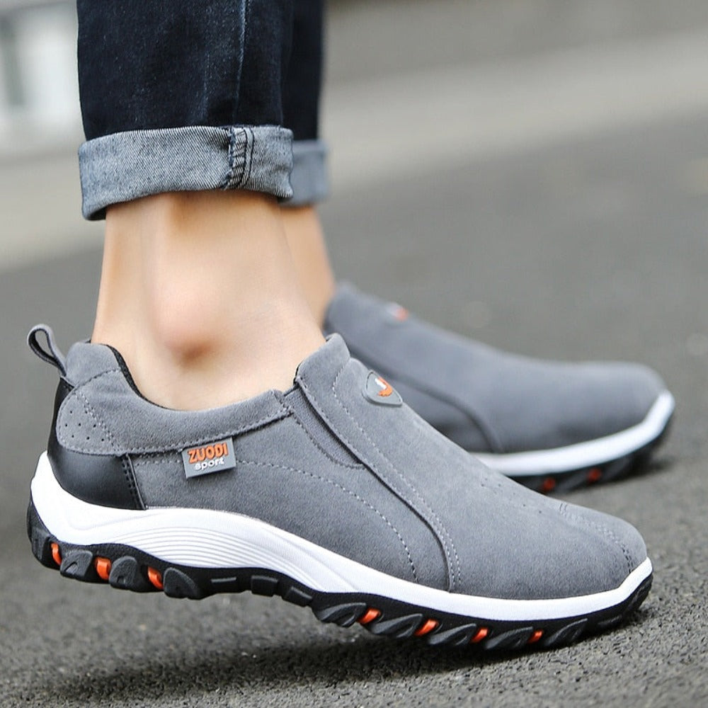 Casual Footwear for Men's Everyday Strolls