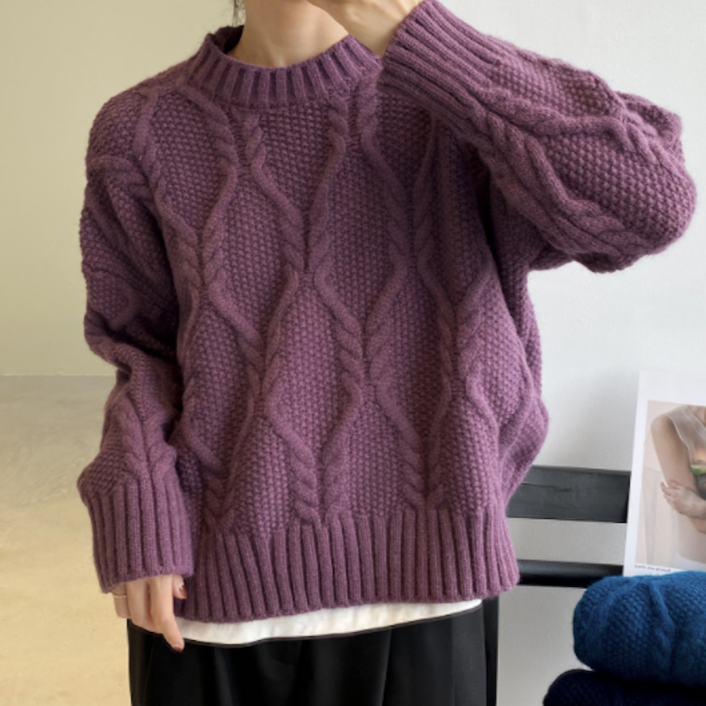 Round Neck Cable Knit Sweater for Women: Clear and Unique Title Revision