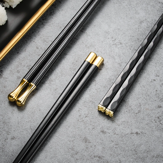 Refined Chopstick Set for Repeated Use