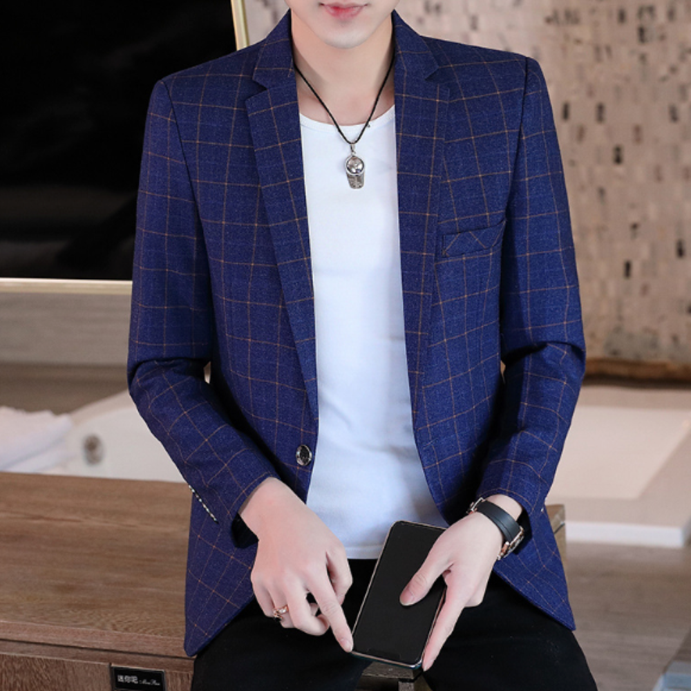 Checkered Blazer for Men: A Distinctive Update for Your Wardrobe