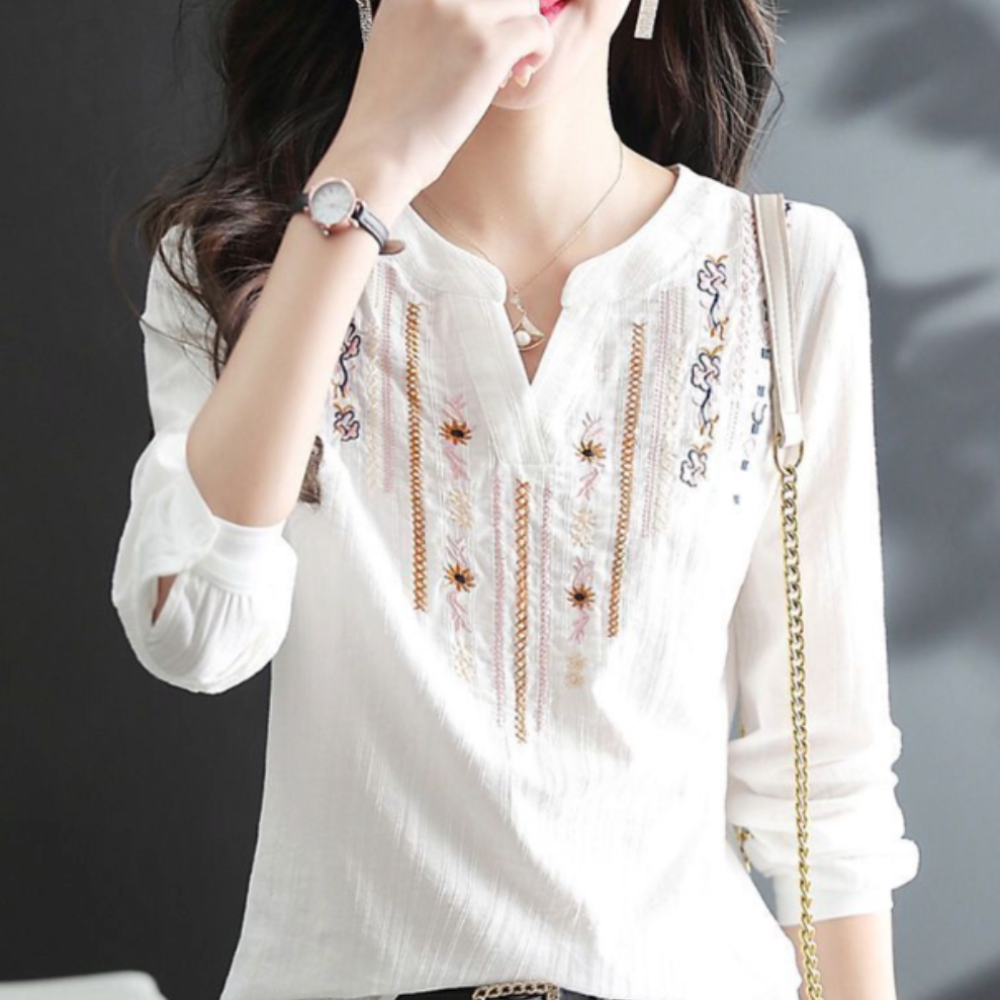 Embroidered Quarter Sleeve Women's V-neck Blouse