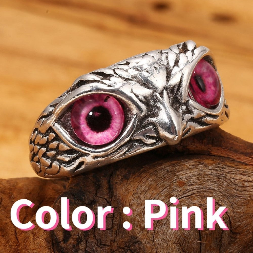 Eye-Emblazoned Claw Ring