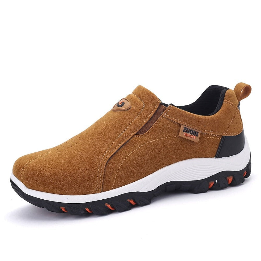 Casual Footwear for Men's Everyday Strolls