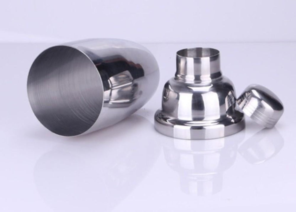 Cocktail Shaker made of Stainless Steel