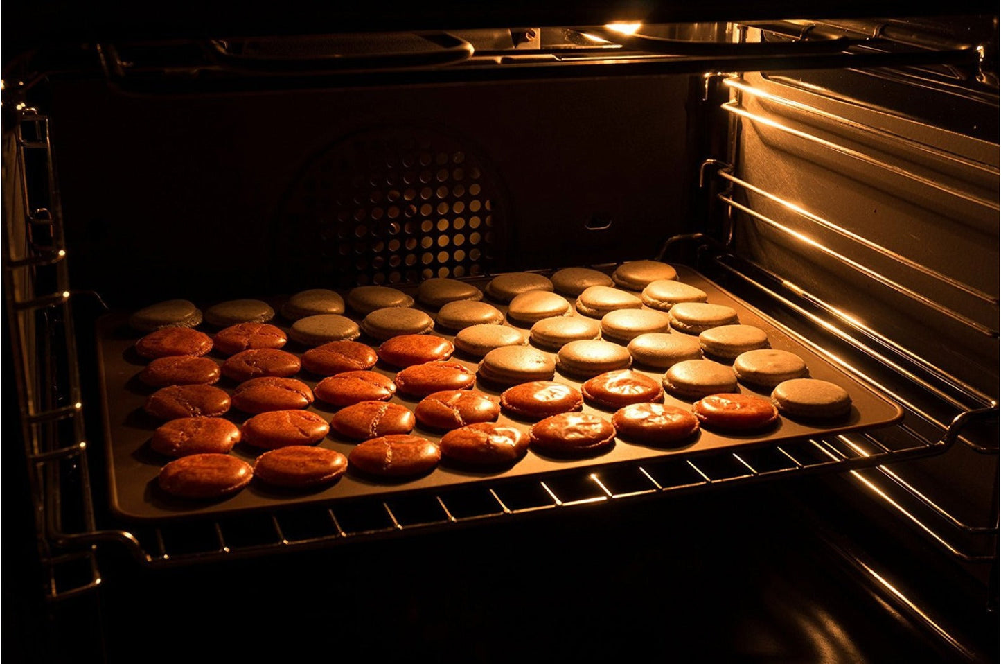 48-Cavity Silicone Macaron Baking Mold Kit for Oven Pastry