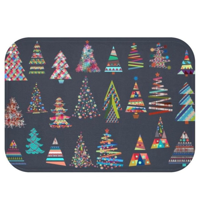 Festive Bath Mat for Home Accents: Christmas Tree Design