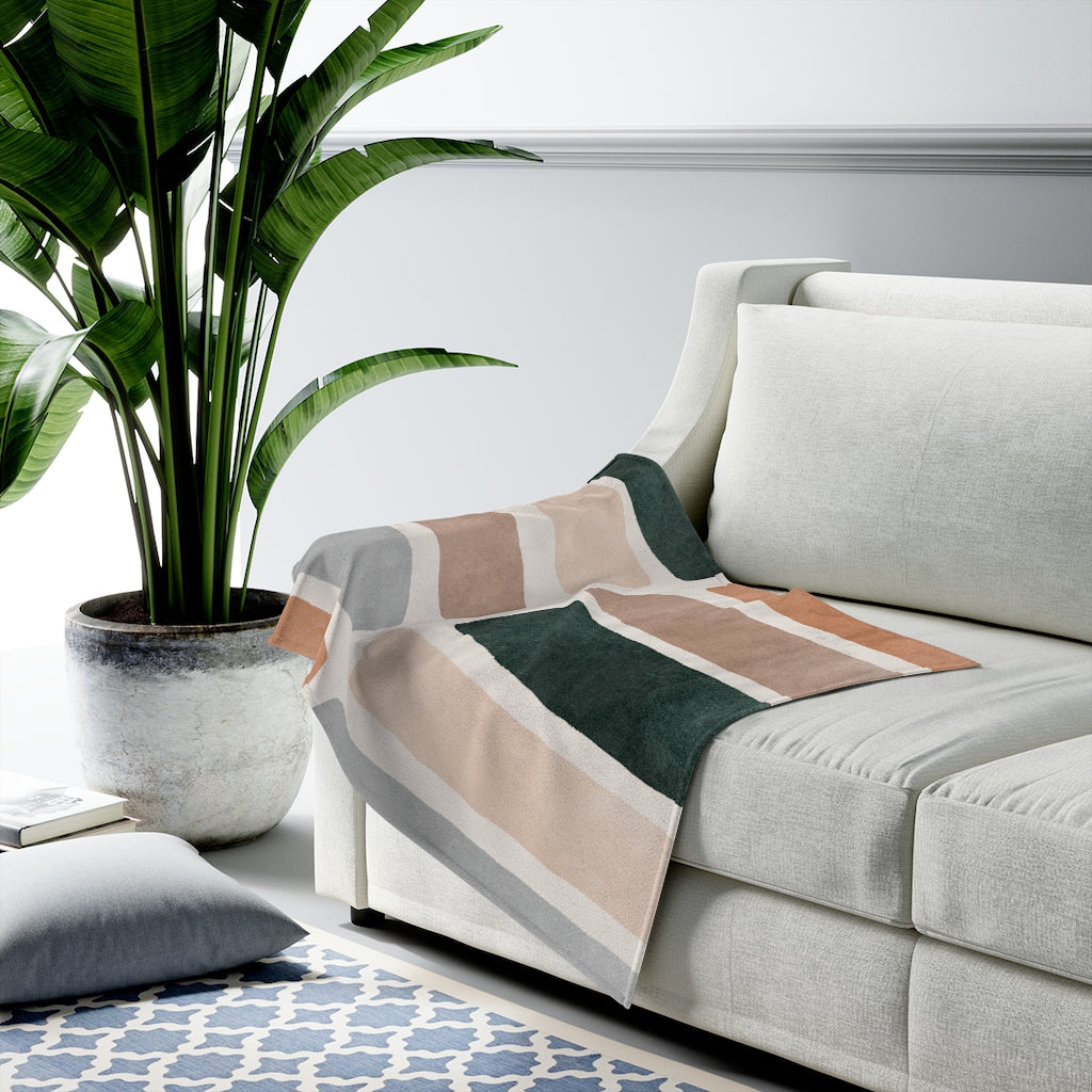 Plush Throw Blanket with Abstract Design