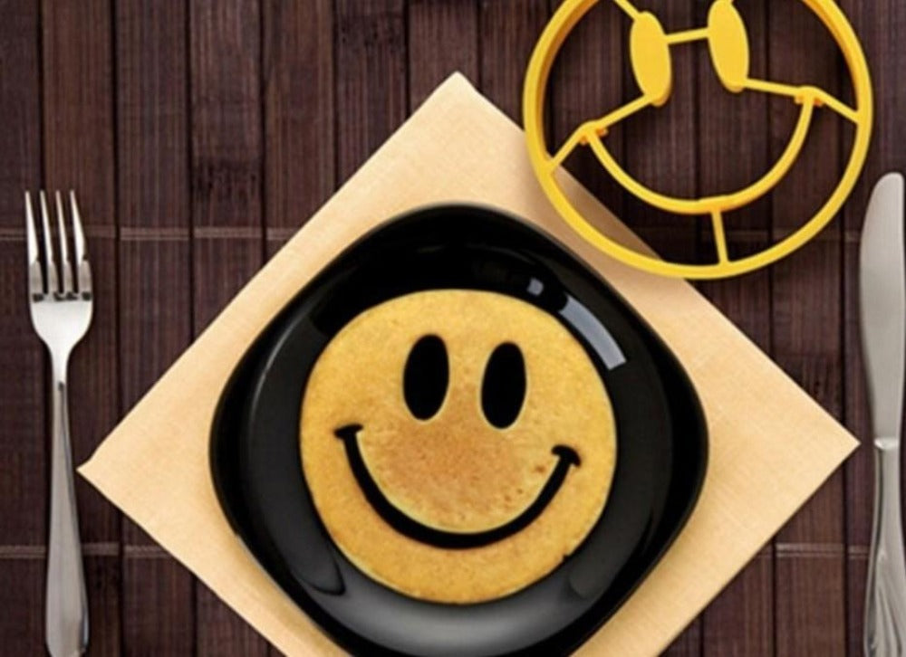 Cartoon Character Egg and Pancake Shaper Set - 6 Piece Collection