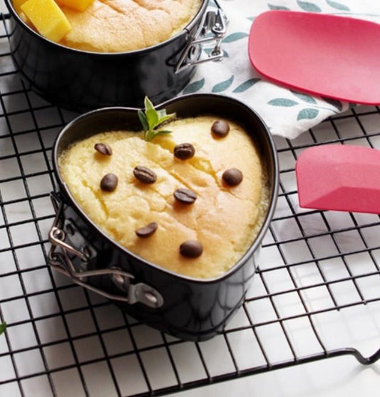 Heart-Shaped Non-Stick Cake Mold Set of 3 Pieces