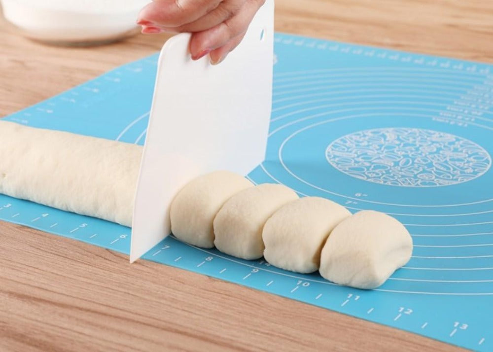 Non-Stick Baking Tools Set with Scale - 4 Piece Silicone Mat
