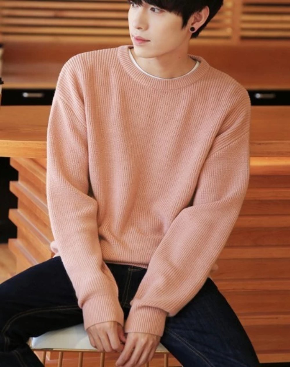 Loose-Fitting Crew Neck Sweater with a KPOP Vibe for Men