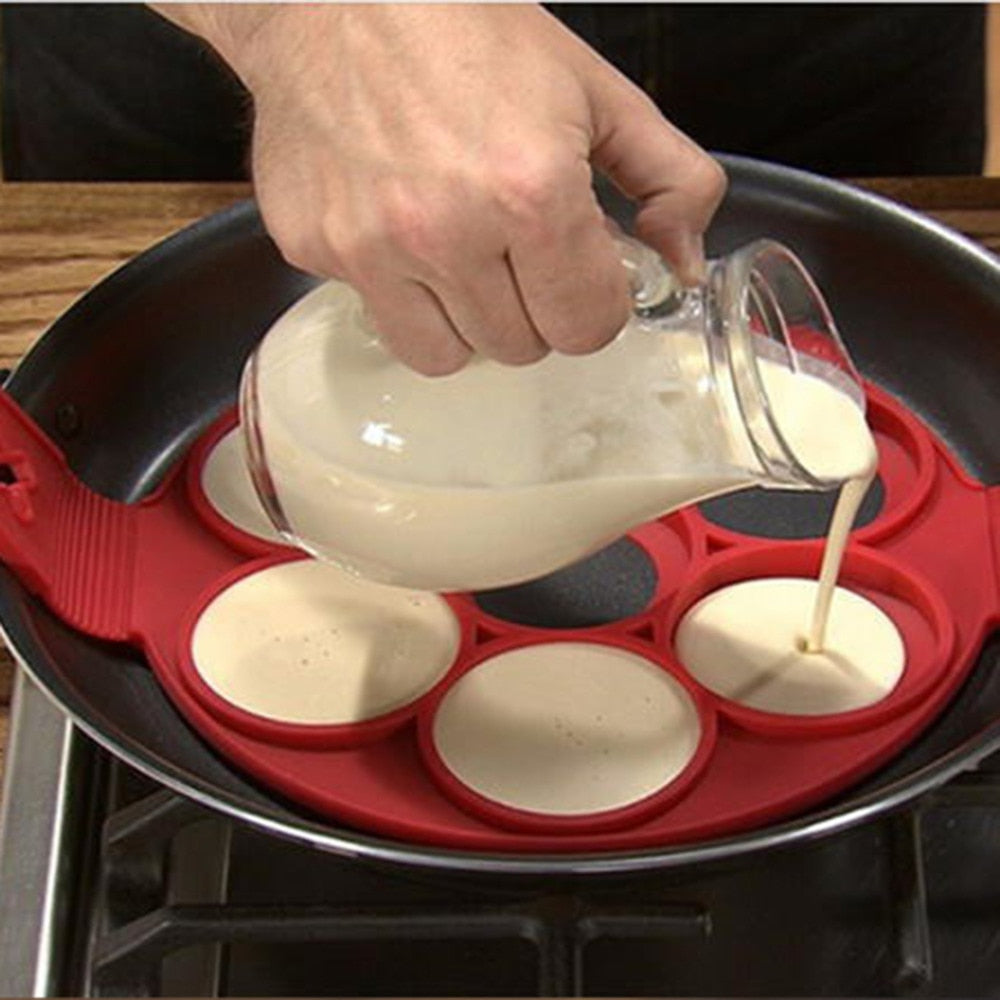3-Piece Set of Silicone Non-Stick Pancake and Egg Molds