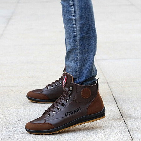 Leisure Men's Lace-Up Sneaker Boots
