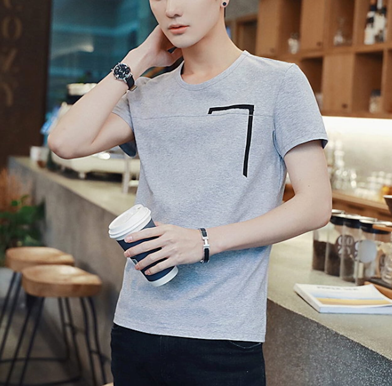 Rectangular Men's Concealed T-Shirt