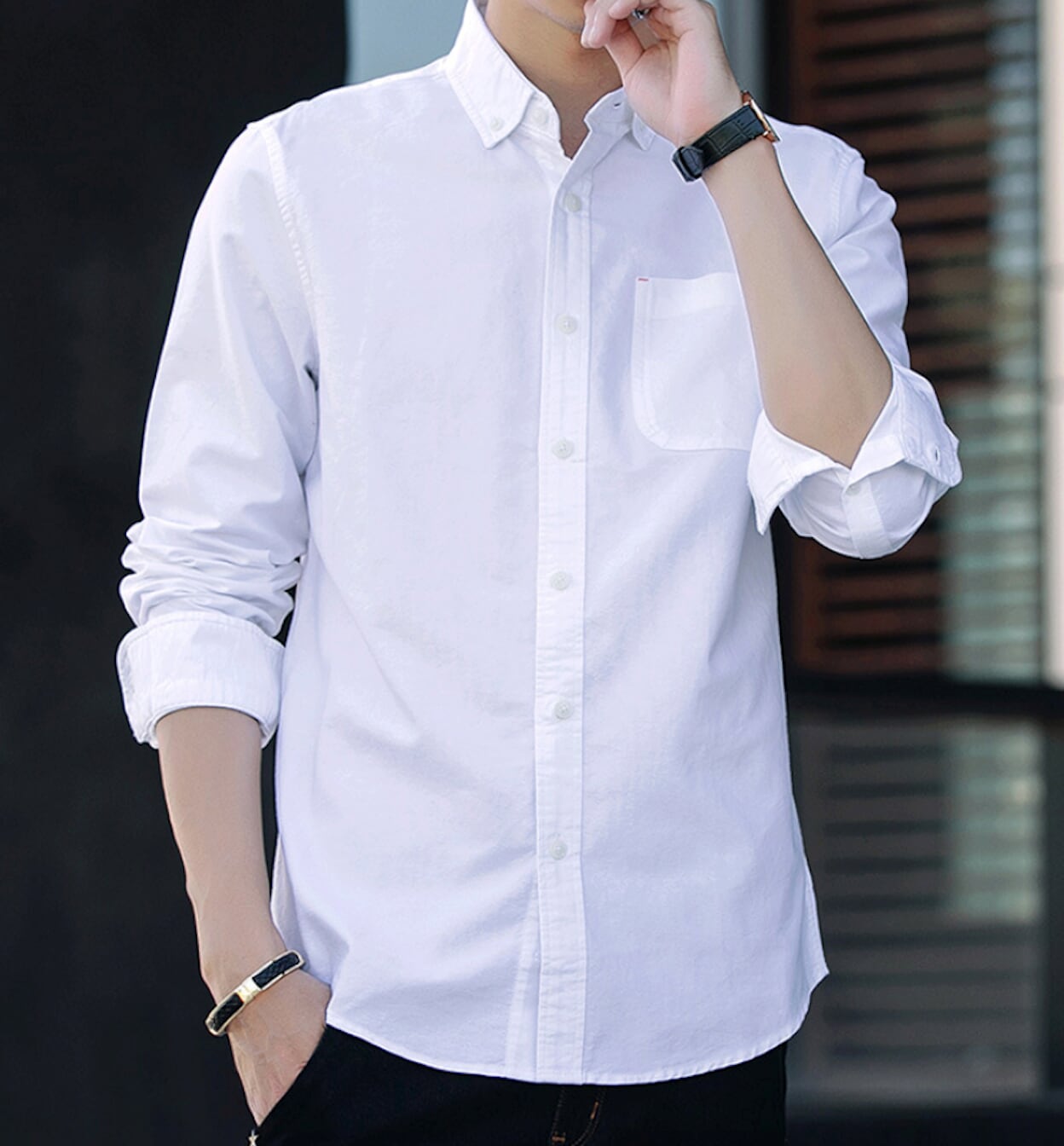 Long Sleeve Men's Button-Up Shirt: Retaining the Essence while Distinguishing from the Original