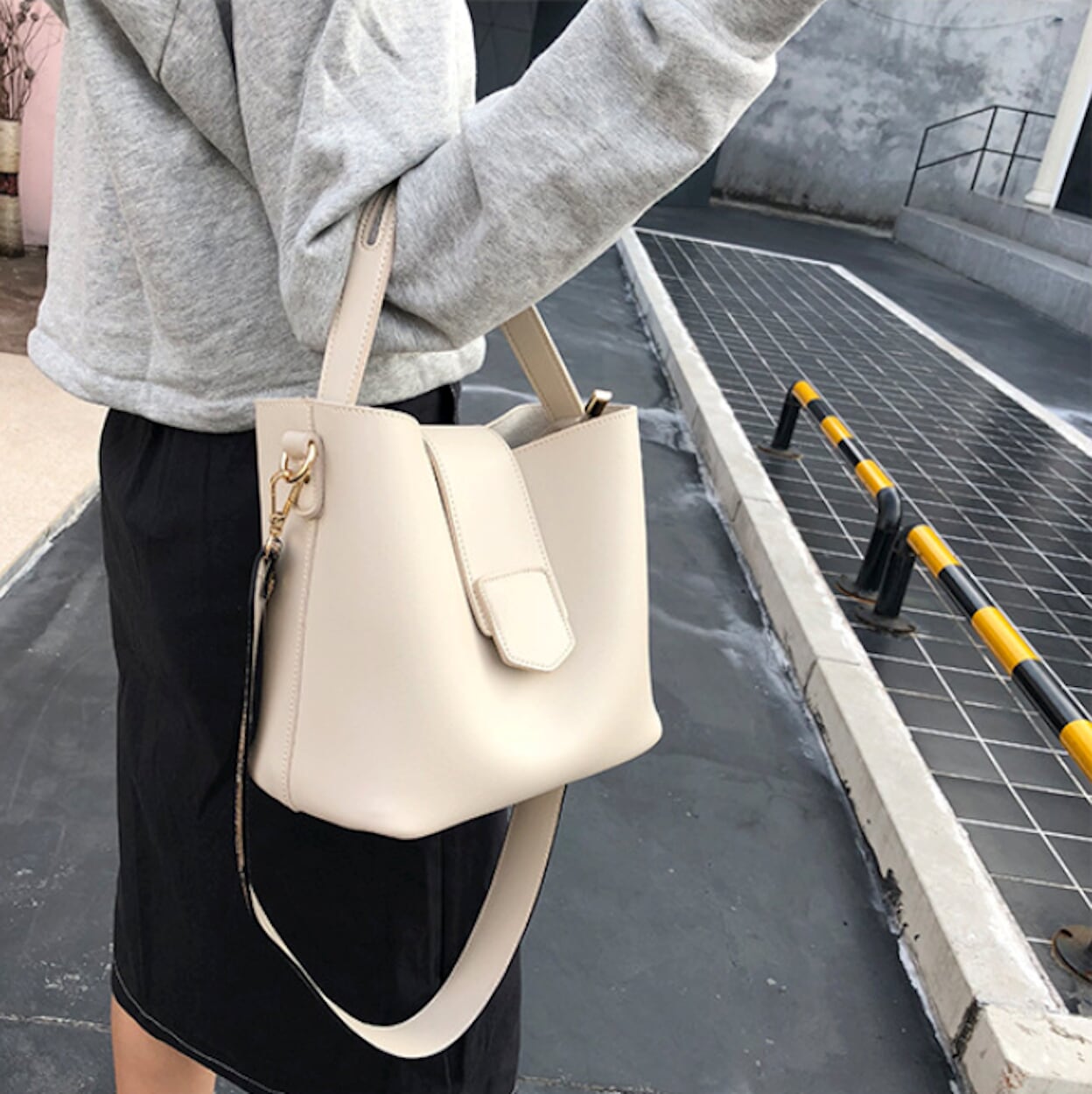 Bucket Bag with Wide Shoulder Strap for Women made of Vegan Leather