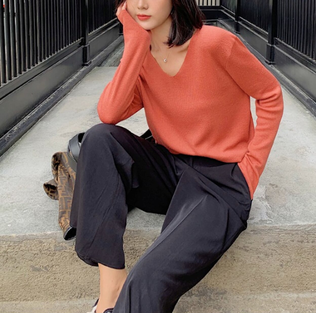 Casual Ladies V-Neck Pullover Sweater