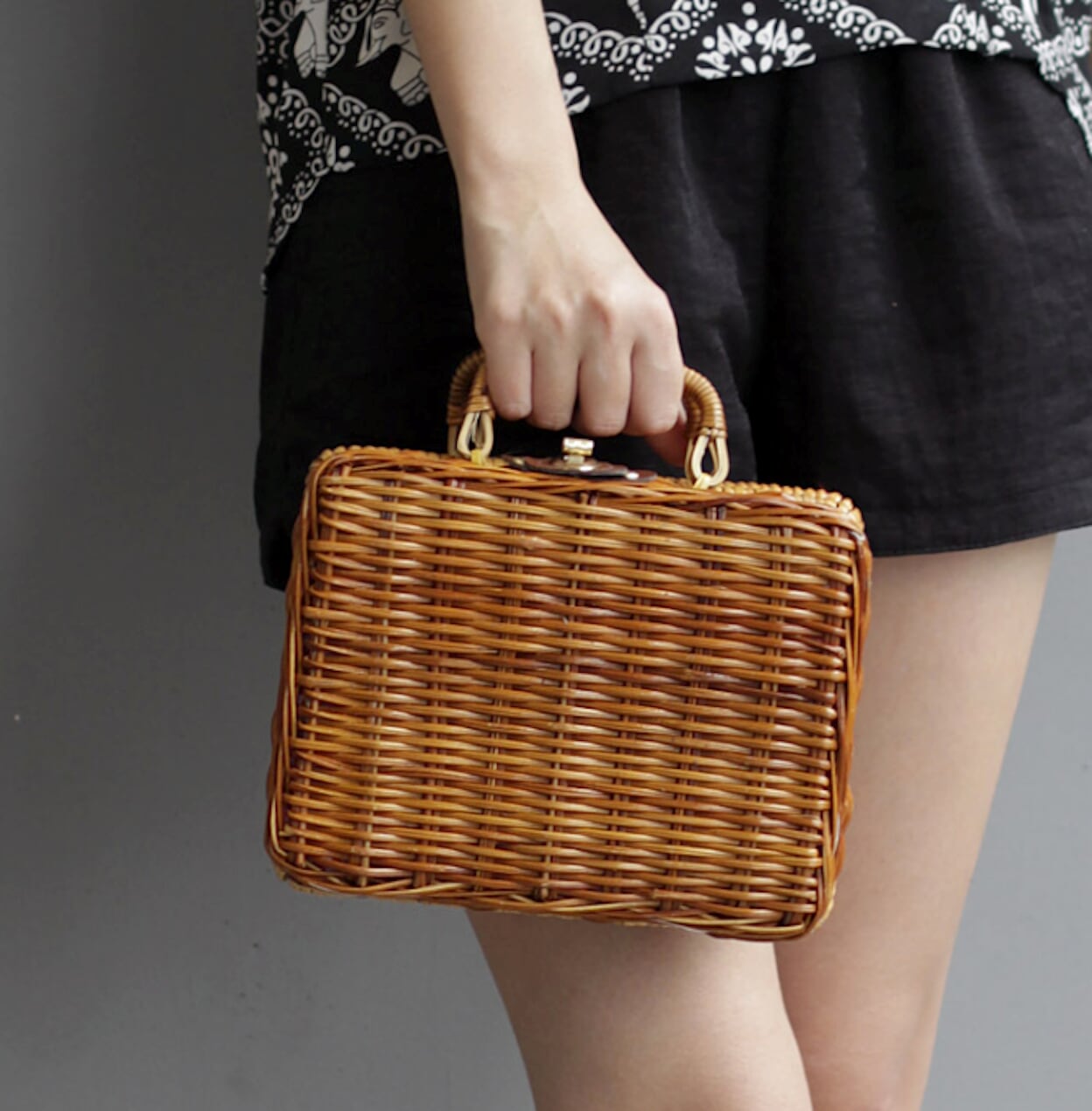 Small Retro Woven Purse