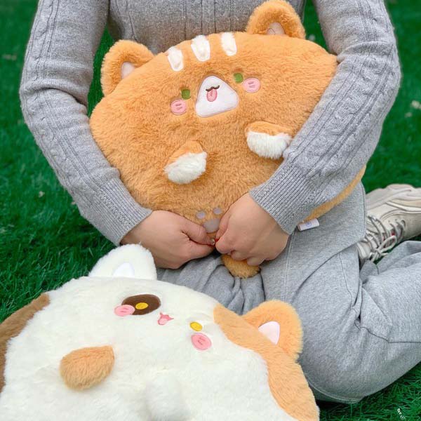 Cute Cat Plush Cushion - Comfortable & Adorable