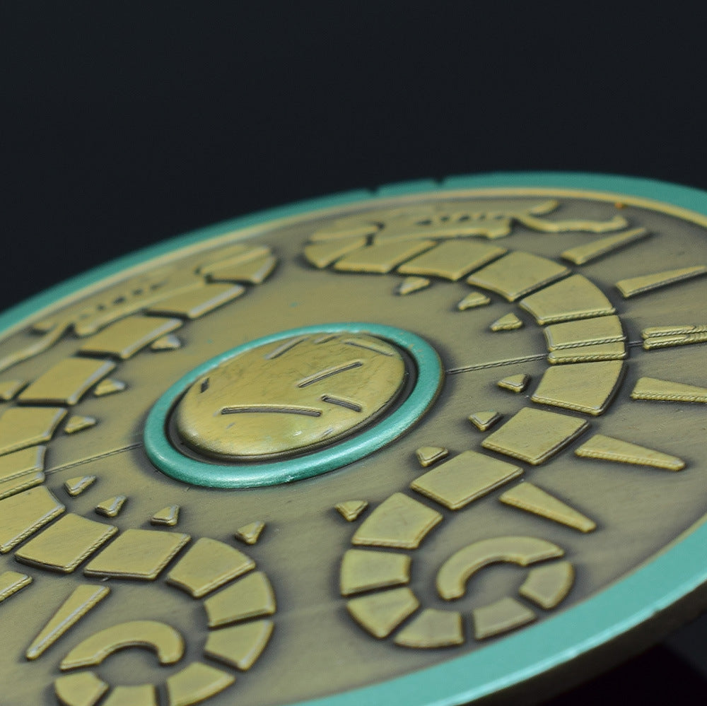 Legend of Zelda Traveler's Shield Metal Model