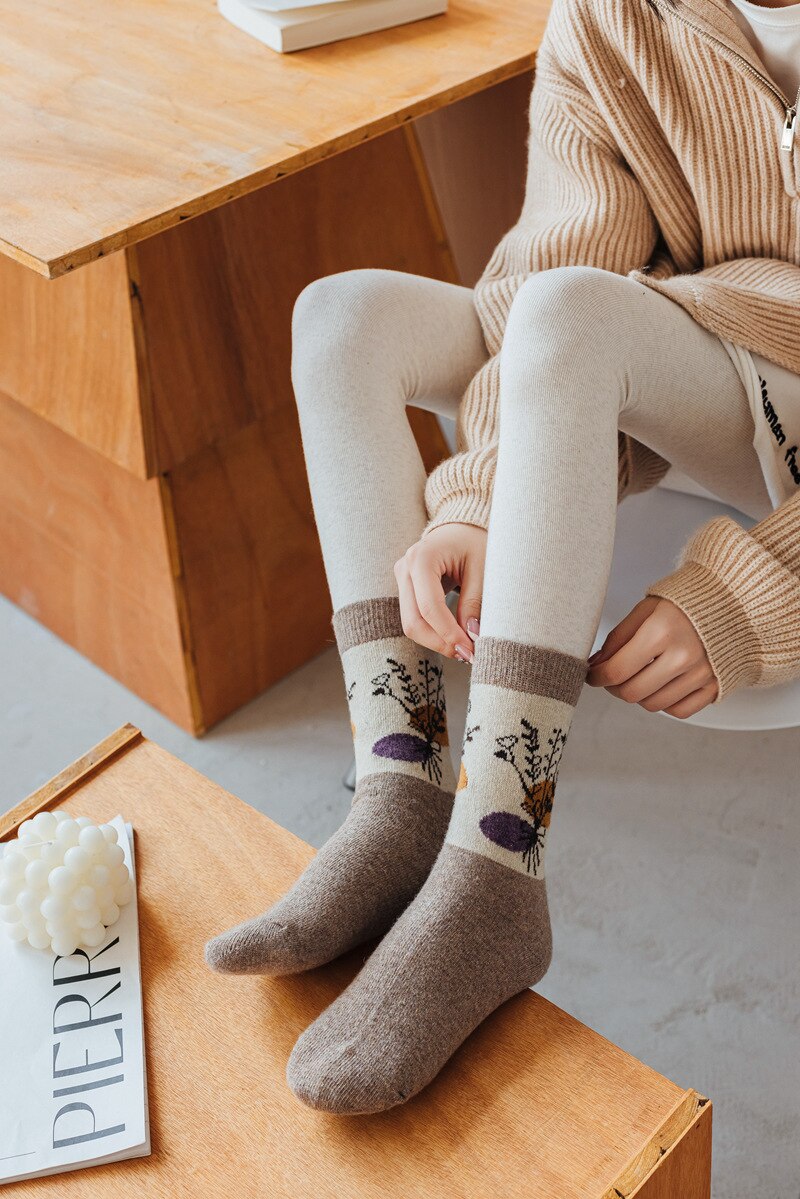 Flowery Fall Socks - Cotton Material